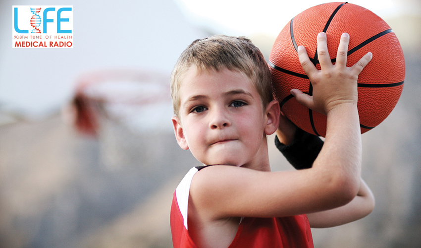 რატომ უნდა შევიყვანოთ ბავშვი კალათბურთზე